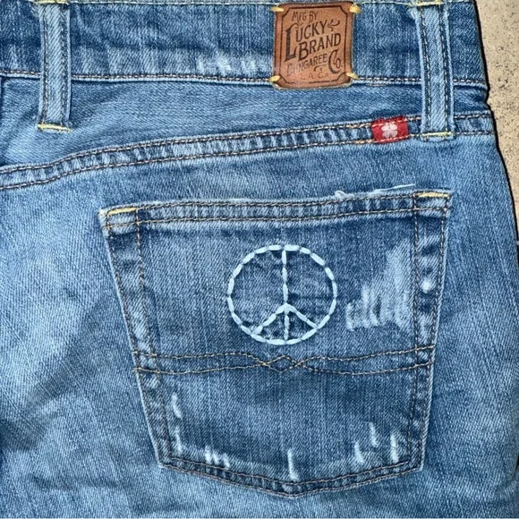 Lucky Brand Lil Maggie Peace Embroidered Flare Low Rise Jeans Size 12 31 - Picture 5 of 10
